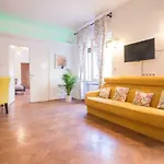 Apartman Color Nicolae Tonitza St *