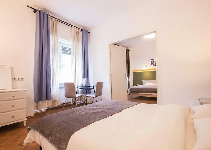 Color Nicolae Tonitza St Apartman Bukarest