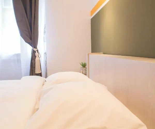 Color Nicolae Tonitza St *