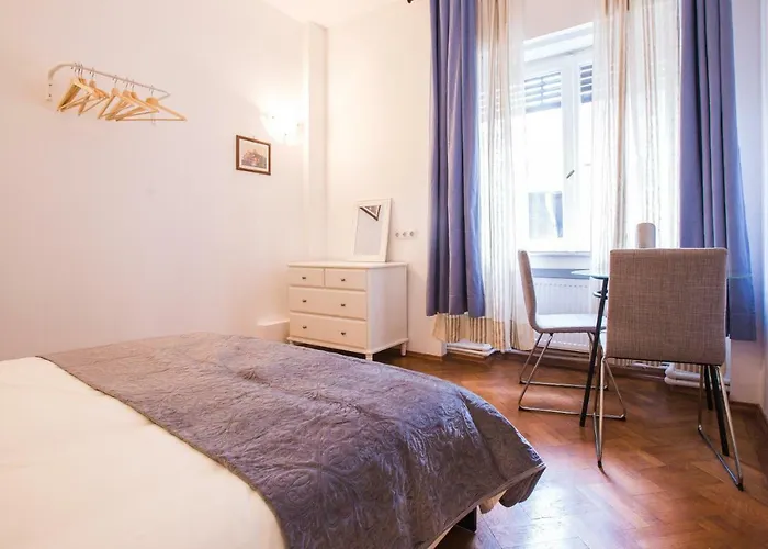 Color Nicolae Tonitza St Bukarest