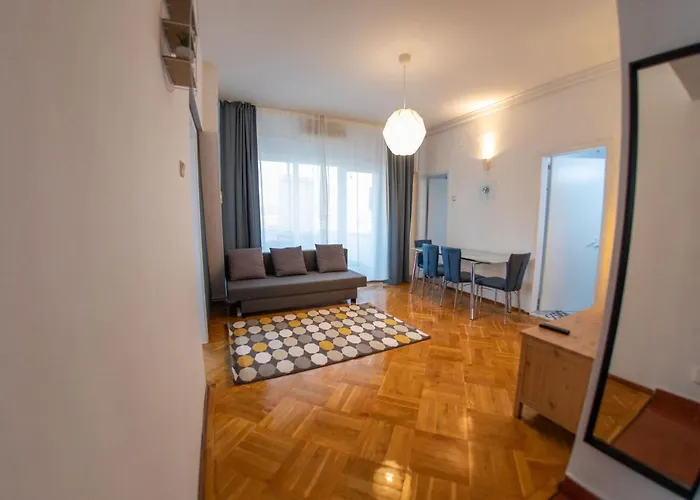 Apartman Color Nicolae Tonitza St
