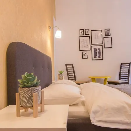 Color Nicolae Tonitza St *