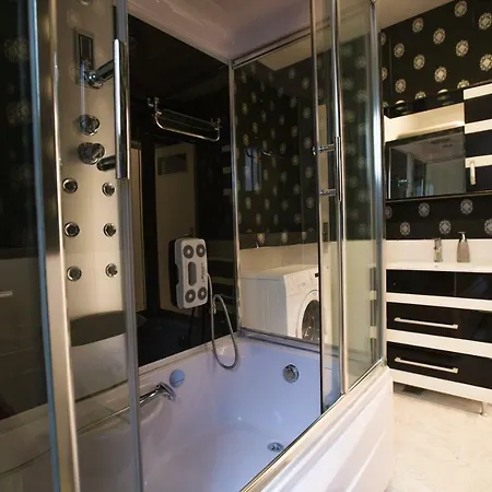 Color Nicolae Tonitza St *