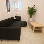 Апартаменти Color Nicolae Tonitza St *