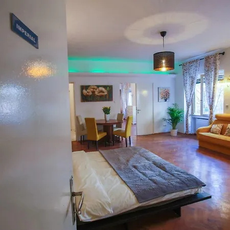 Apartment Color Nicolae Tonitza St