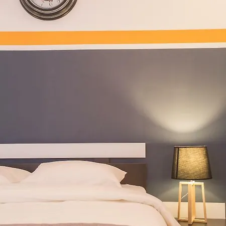 Color Nicolae Tonitza St Apartment Bucharest