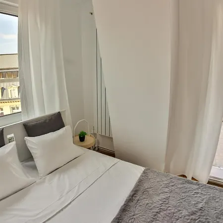 Apartment Color Nicolae Tonitza St