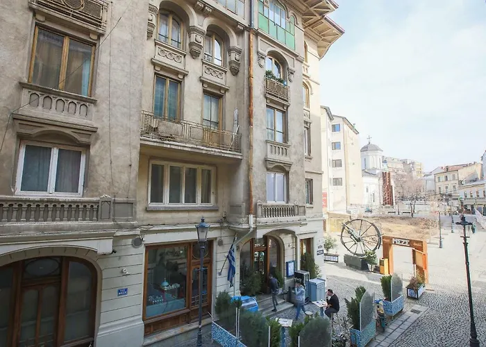 Color Nicolae Tonitza St *