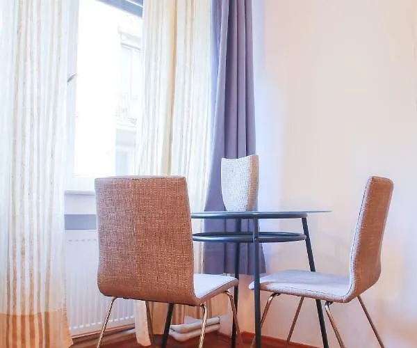 Color Nicolae Tonitza St * Bukurešť